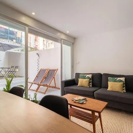 Ideal Office Com Terraco Privado Appartement Lissabon